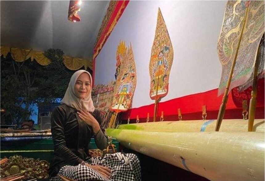 Semangat Dalang Perempuan di Yogyakarta Lestarikan Budaya Wayang