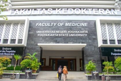 Persyaratan dan Biaya Fakultas Kedokteran UNY