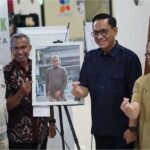 Pameran Foto Tunggal Penanda Jejak Pengabdian 28 Tahun Mikael Mitang Kasi