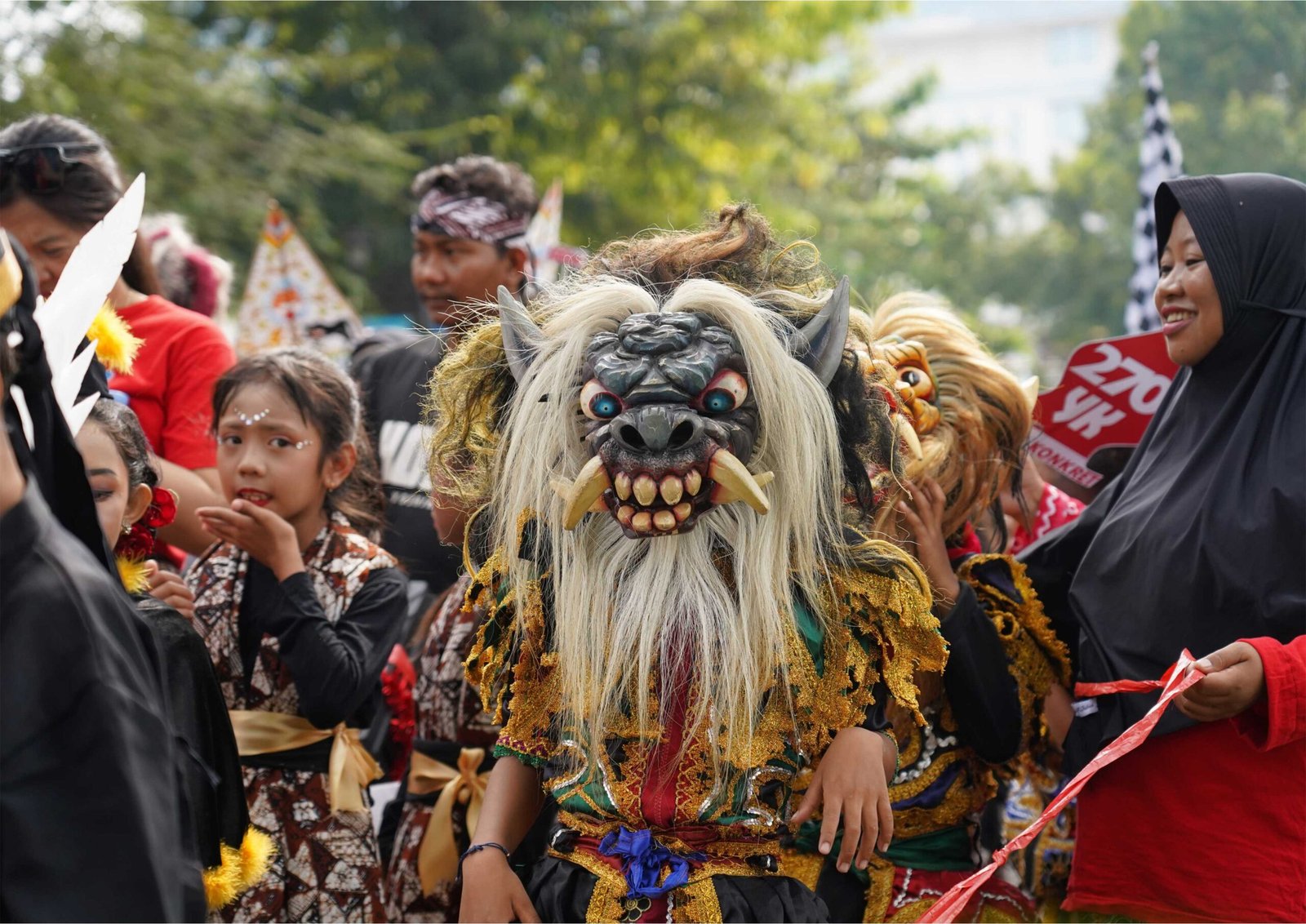 Karnaval Pelajar HUT ke-270 Kota Yogyakarta Ekspresikan Kekayaan Budaya 4 Karnaval Pelajar HUT ke-270 Kota Yogyakarta Ekspresikan Kekayaan Budaya